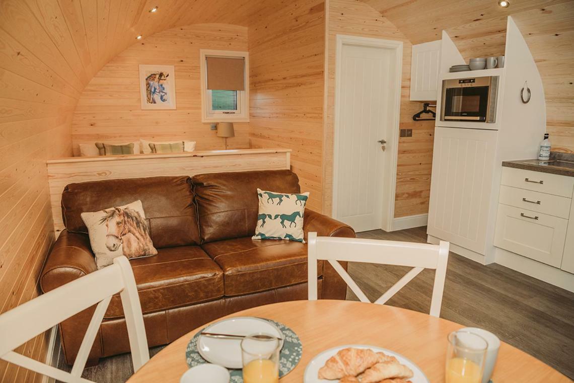 Вилла Braeside Retreats Турсо Экстерьер фото