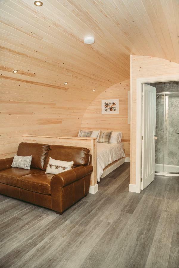 Вилла Braeside Retreats Турсо Экстерьер фото